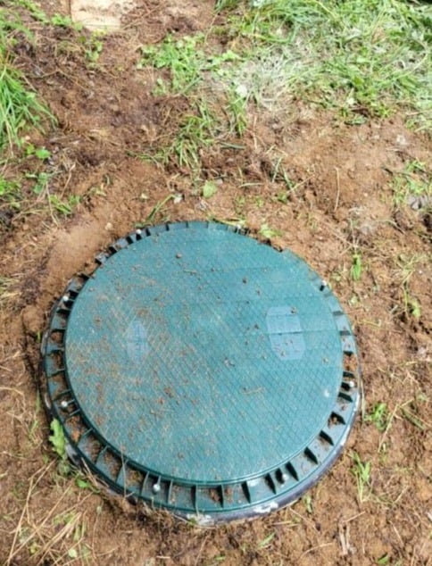 Septic tank lid